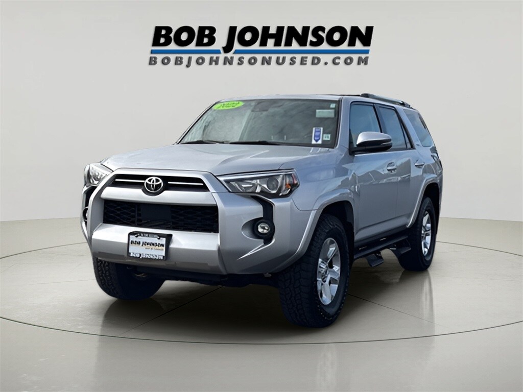 2022 Toyota 4Runner SR5 Premium 4WD photo 3