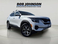 2022 Kia Seltos EX SUV