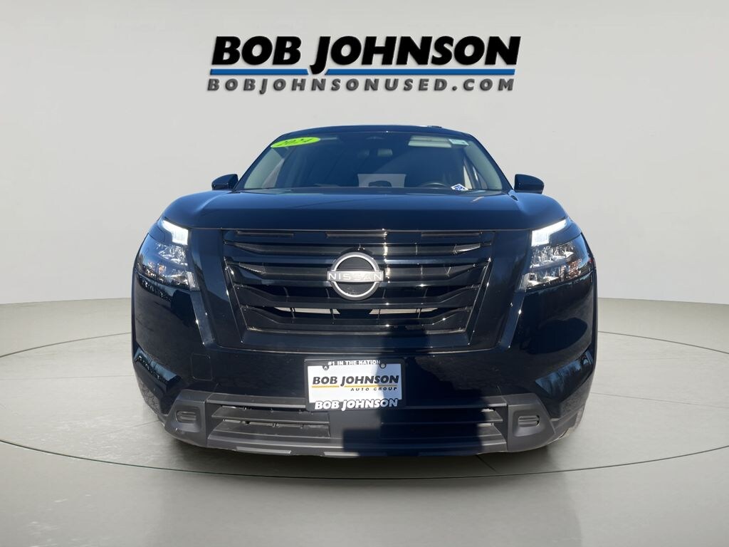 Used 2024 Nissan Pathfinder SV SUV