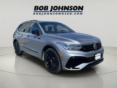 2022 Volkswagen Tiguan 2.0T SE R-Line Black SUV