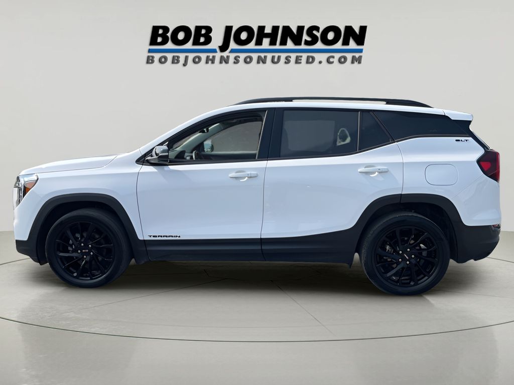 2024 Gmc Terrain SLT Elevation photo 3