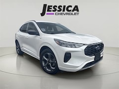 2024 Ford Escape Hybrid ST-Line SUV