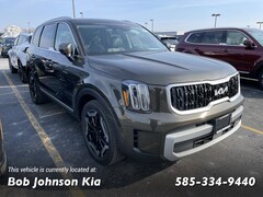 2023 Kia Telluride EX SUV