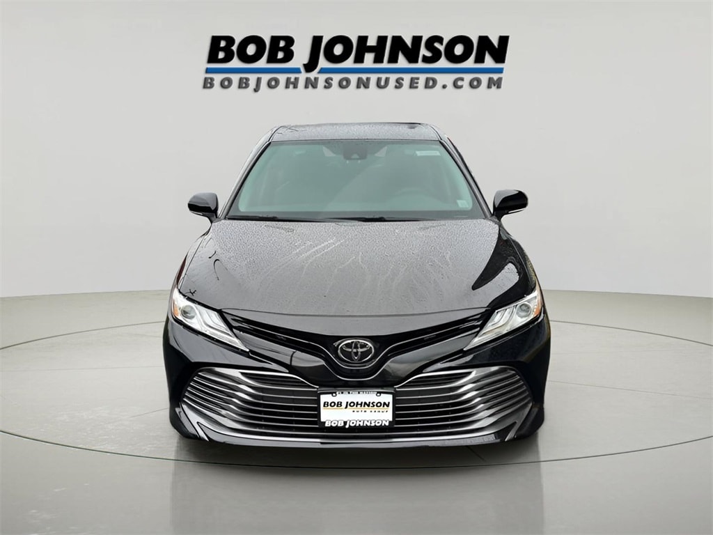 Used 2020 Toyota Camry XLE Sedan