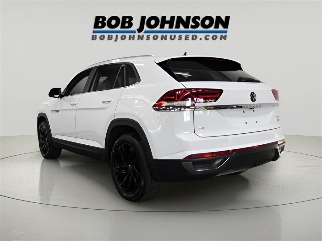 Certified 2022 Volkswagen Atlas Cross Sport 2.0T SE w/Technology SUV