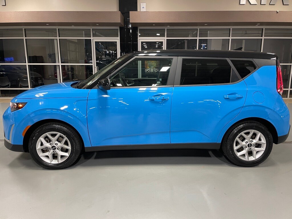 Certified 2023 Kia Soul S Hatchback