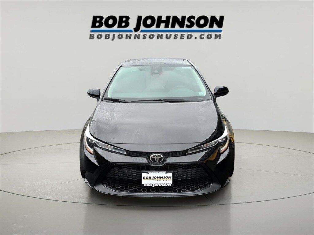 Used 2022 Toyota Corolla LE Sedan
