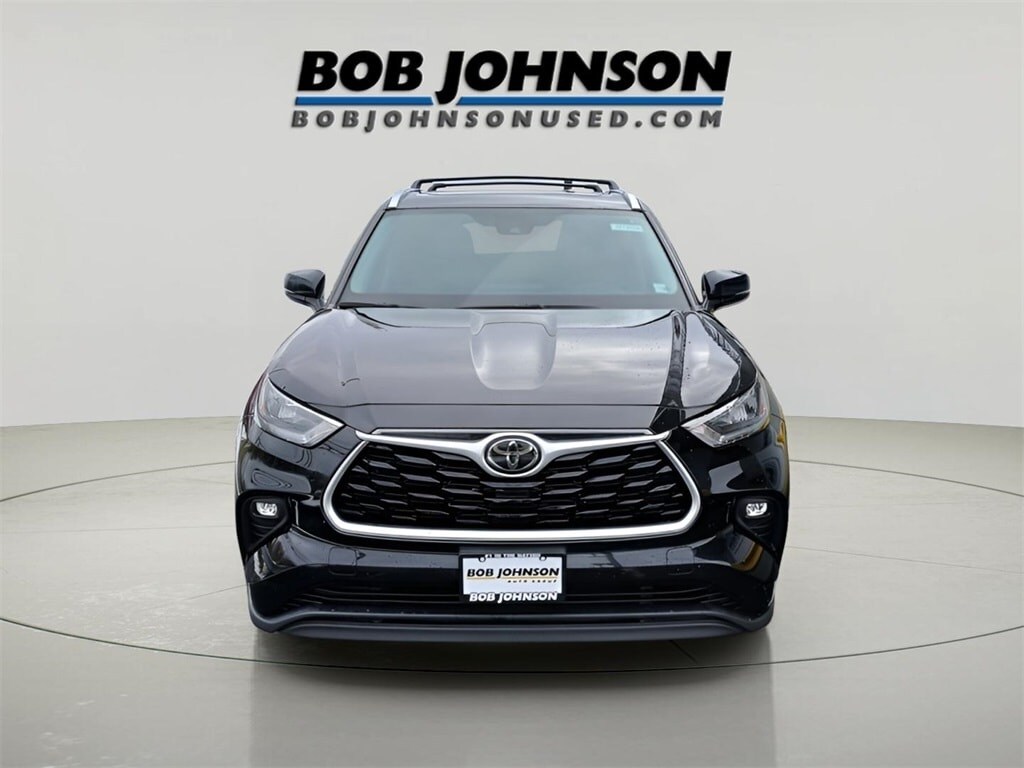 Used 2020 Toyota Highlander XLE SUV