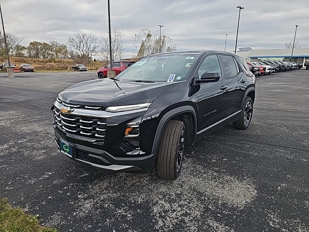 Used 2025 Chevrolet Equinox LT SUV