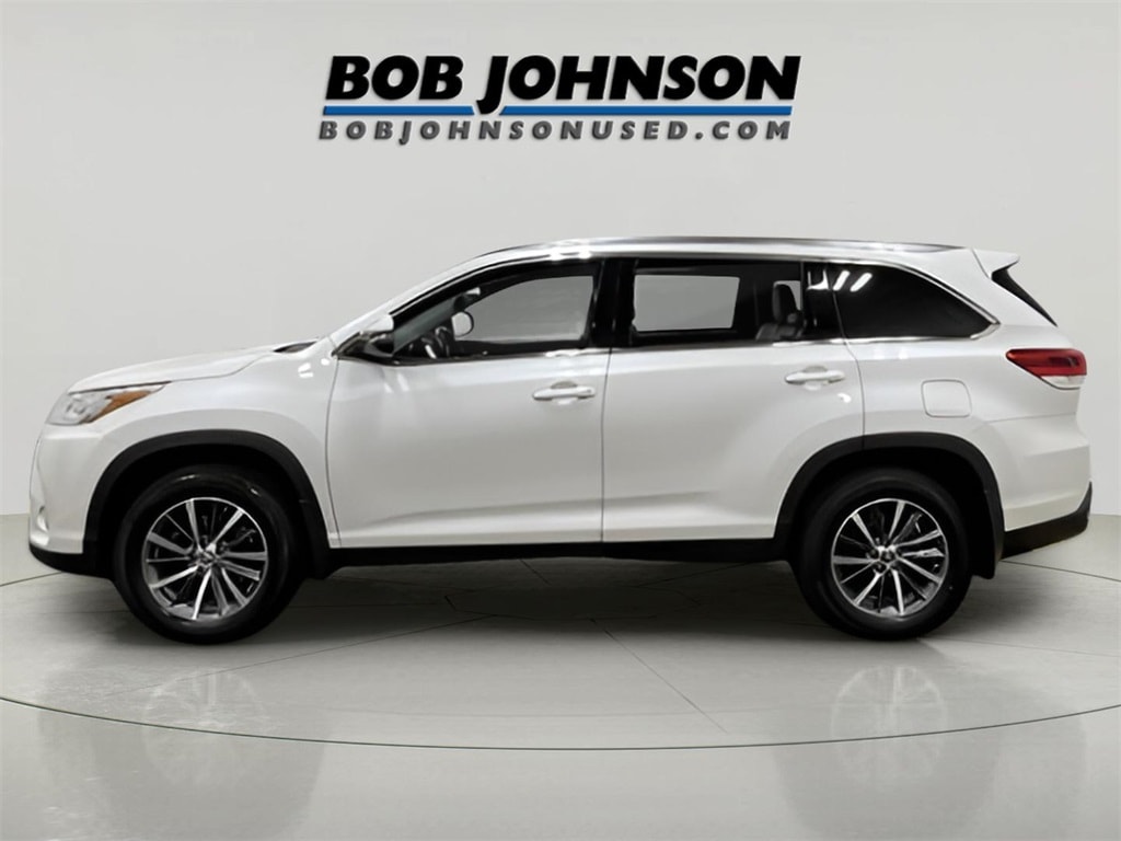 Certified 2019 Toyota Highlander SE SUV