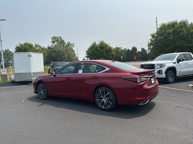 2025 Lexus ES 350 photo 4