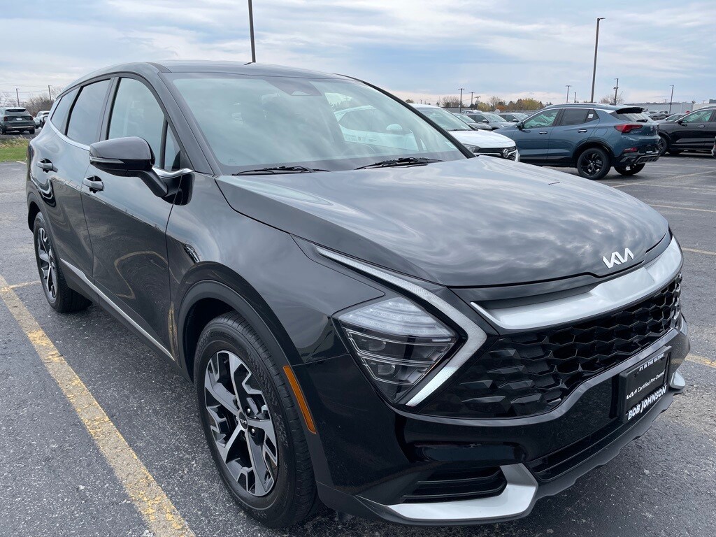 Certified 2025 Kia Sportage EX SUV