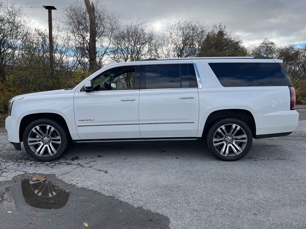 Used 2019 GMC Yukon XL Denali SUV