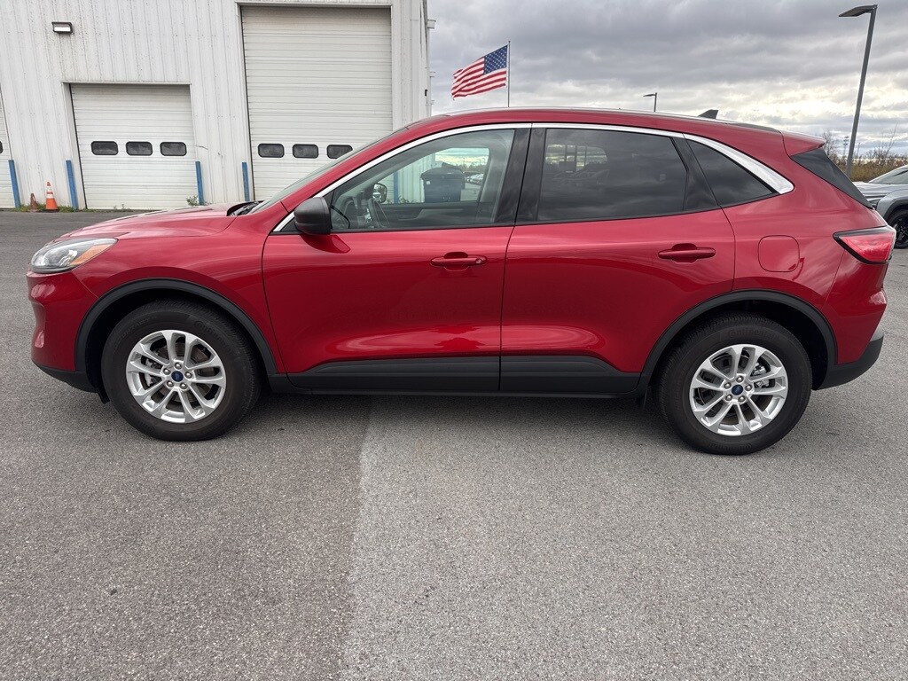Used 2022 Ford Escape SE SUV