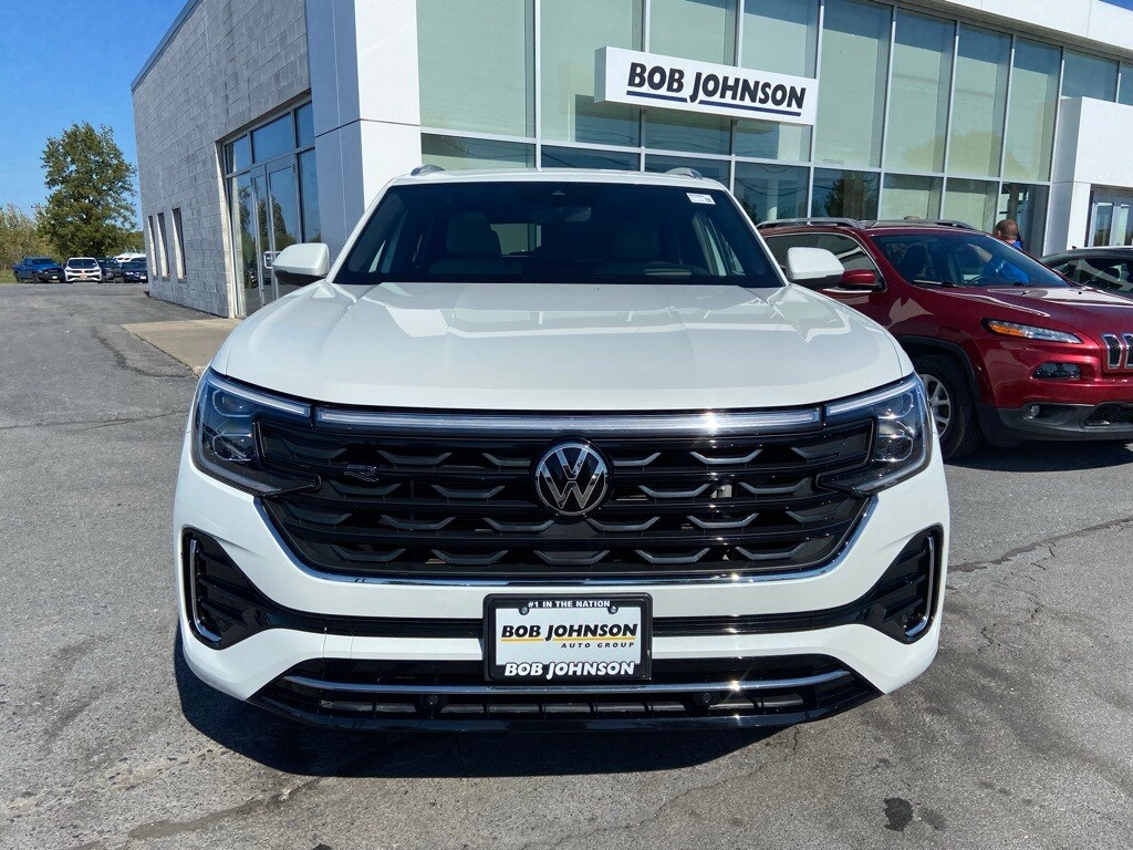 Certified 2024 Volkswagen Atlas Cross Sport 2.0T SEL R-Line SUV