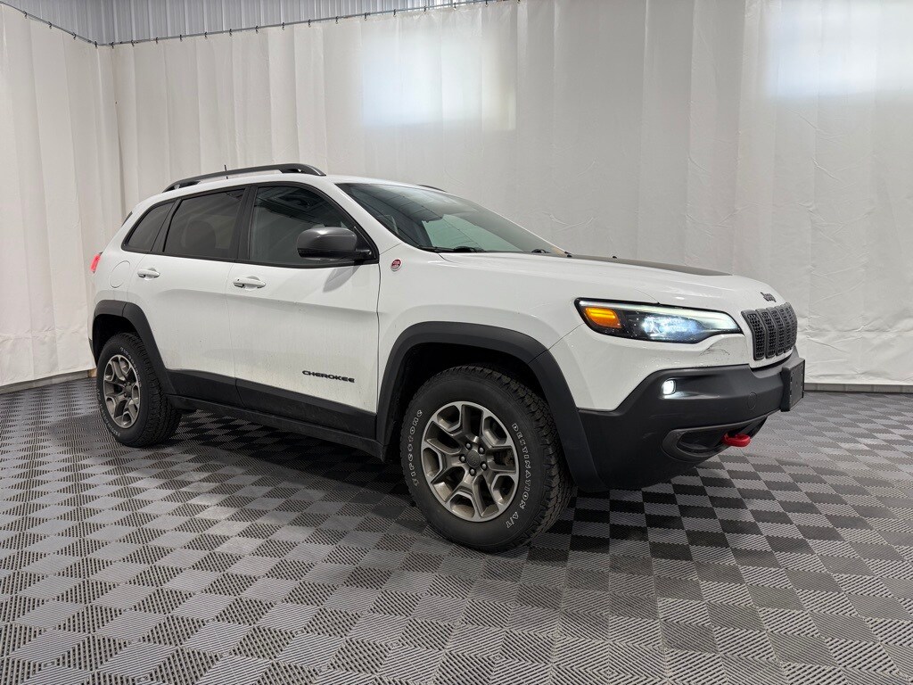 Used 2021 Jeep Cherokee Trailhawk SUV