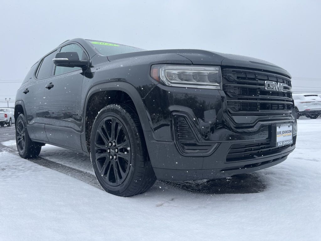 Used 2023 GMC Acadia SLE SUV