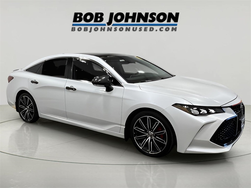 2019 Toyota Avalon XSE