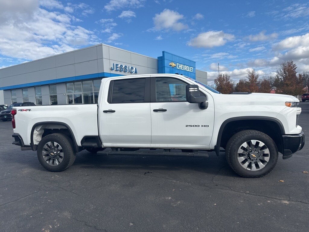 Used 2024 Chevrolet Silverado 2500HD Custom Truck