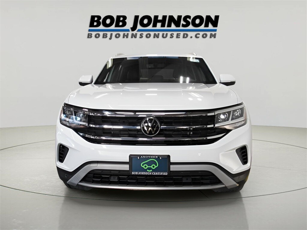 Certified 2022 Volkswagen Atlas Cross Sport 2.0T SE w/Technology SUV