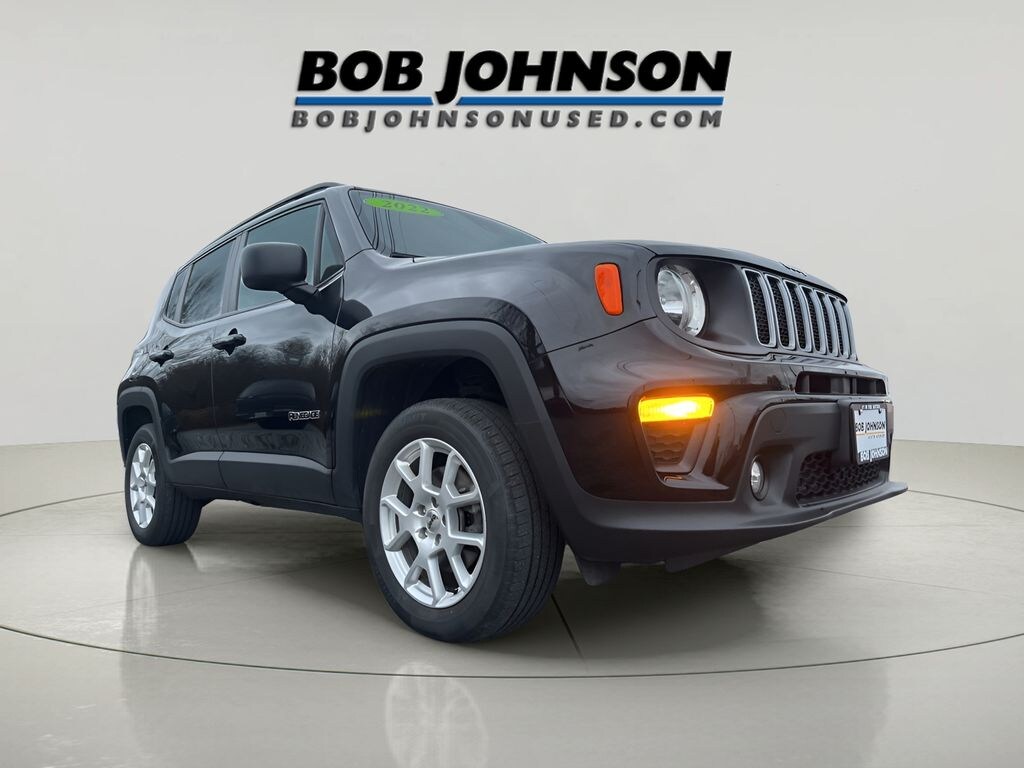Used 2022 Jeep Renegade Latitude SUV