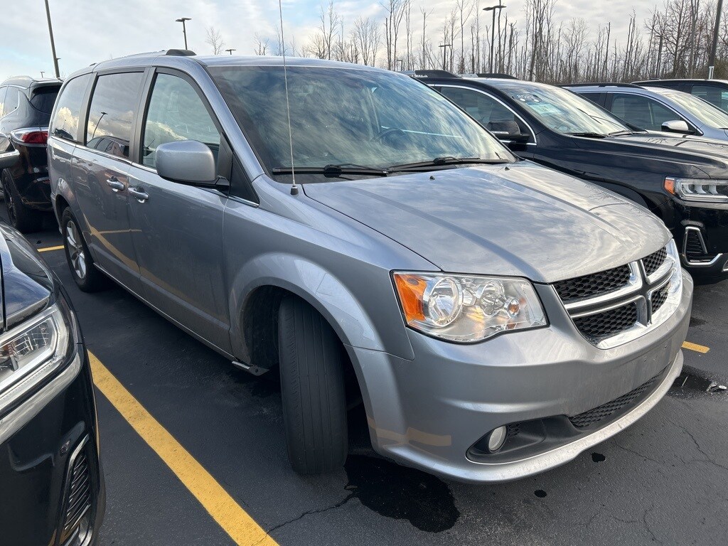 Certified 2019 Dodge Grand Caravan SXT Minivan/Van