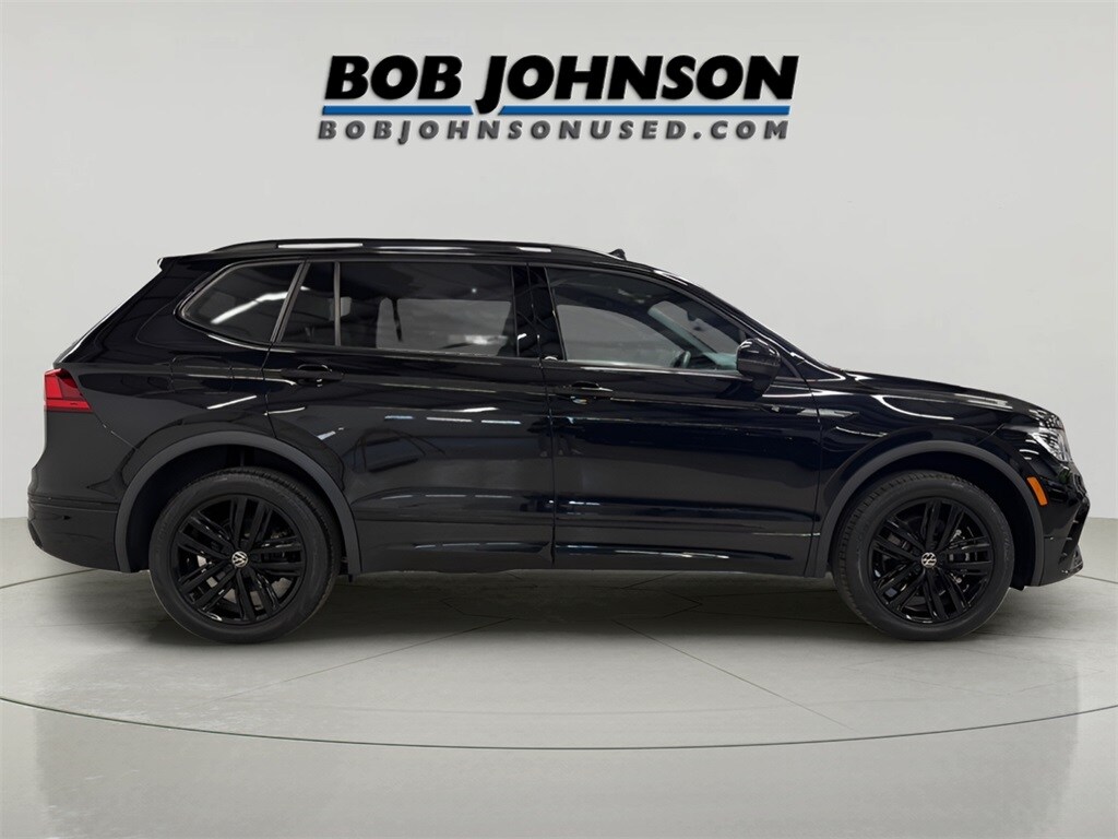 Used 2022 Volkswagen Tiguan 2.0T SE R-Line Black SUV