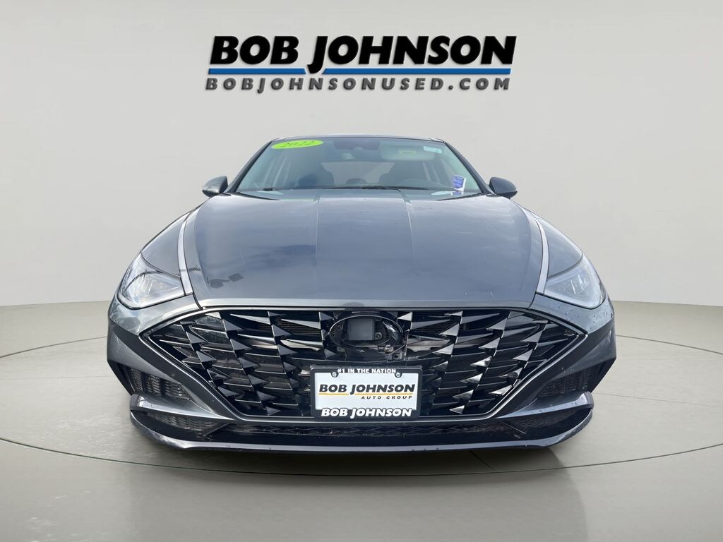 Used 2022 Hyundai Sonata SEL Sedan