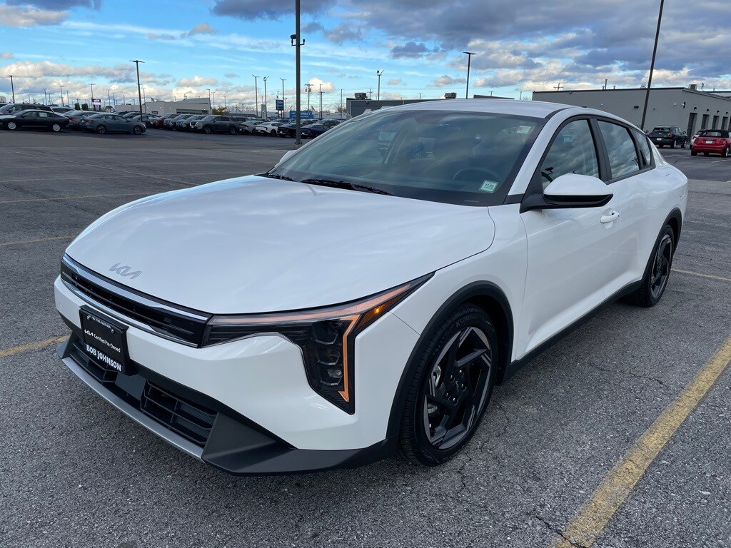 Certified 2025 Kia K4 EX Sedan