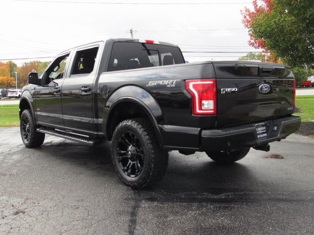 Used 2017 Ford F-150 XLT Truck