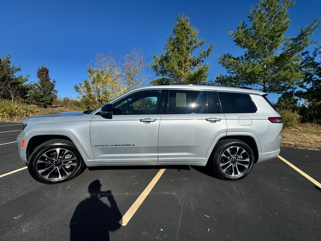 Used 2021 Jeep Grand Cherokee L Overland SUV