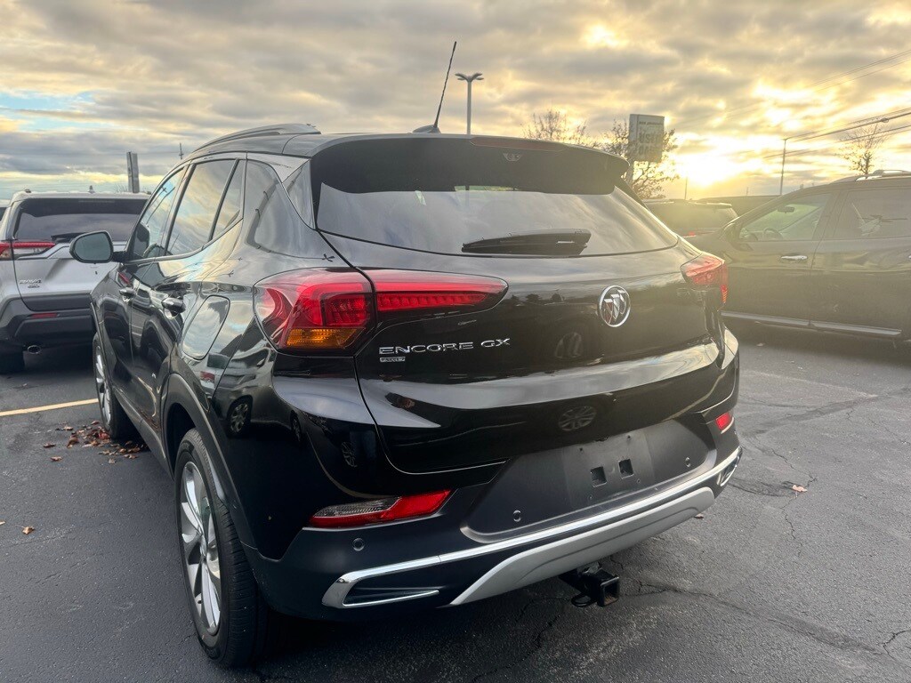 Used 2022 Buick Encore GX Essence SUV