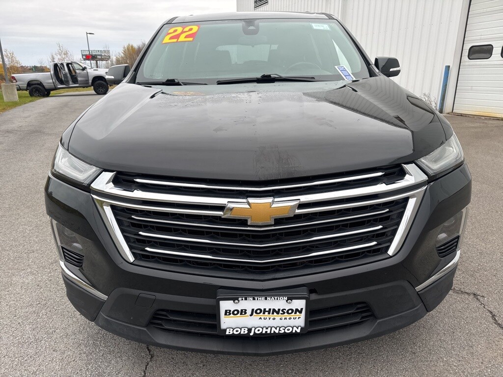 Used 2022 Chevrolet Traverse LT SUV