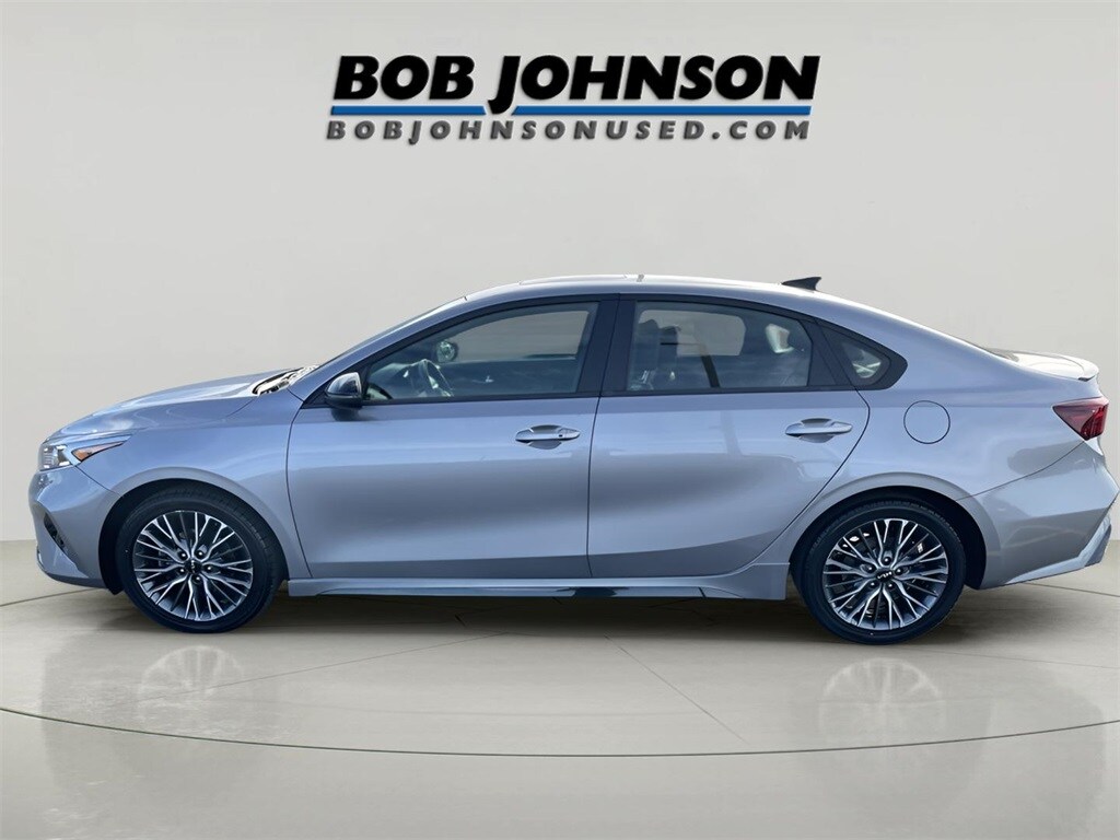 Certified 2023 Kia Forte GT-Line Sedan
