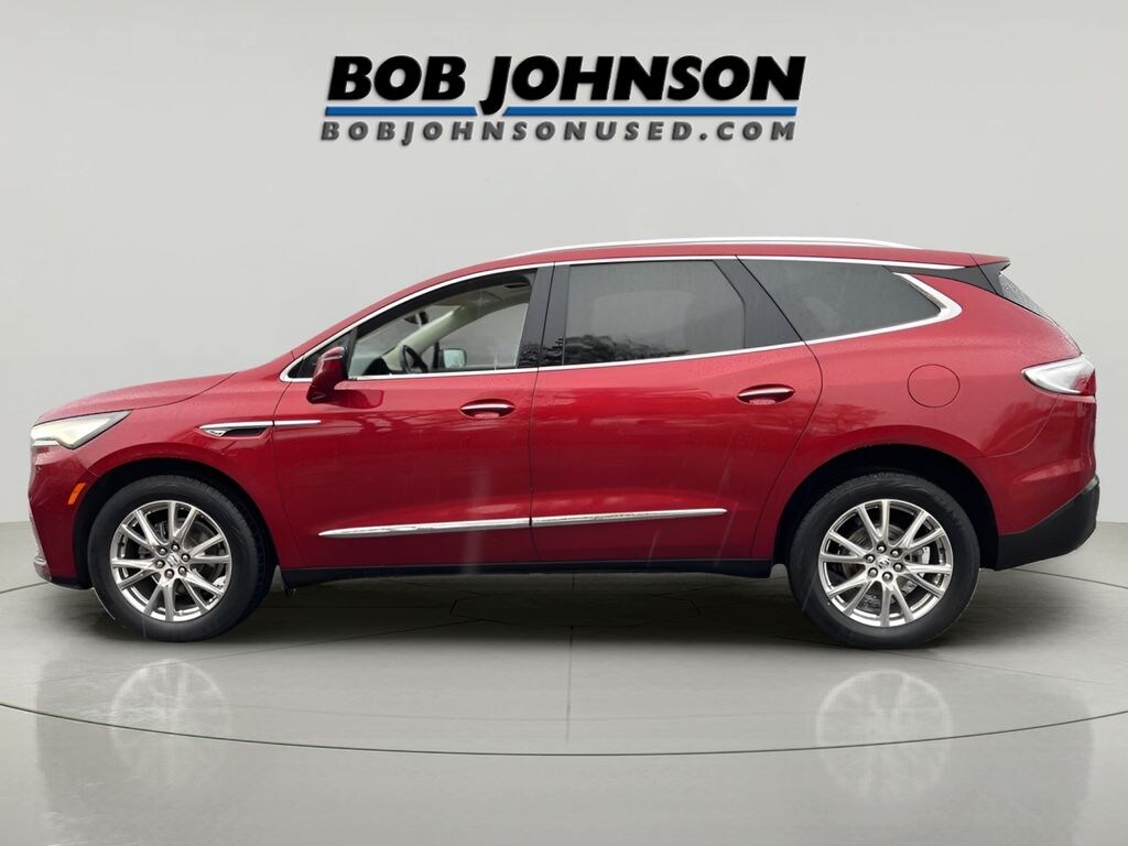 Used 2023 Buick Enclave Essence SUV