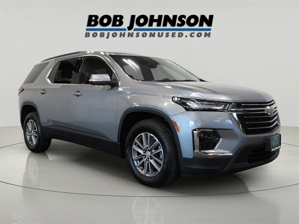Used 2023 Chevrolet Traverse LT Leather SUV