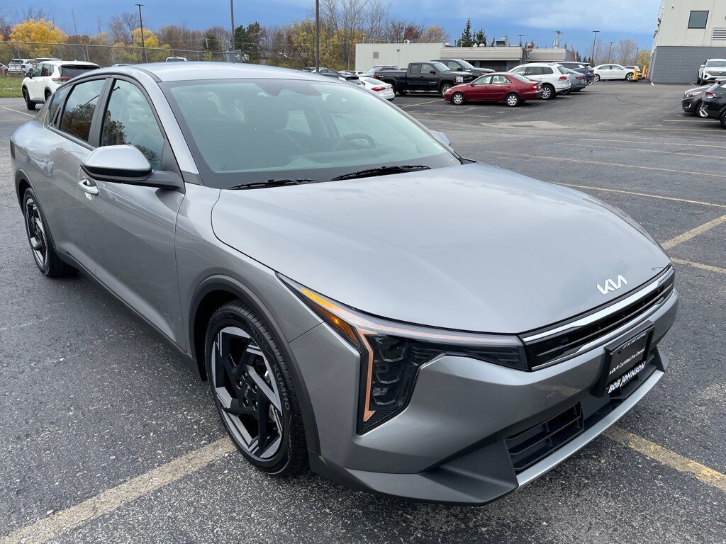 Certified 2025 Kia K4 EX Sedan