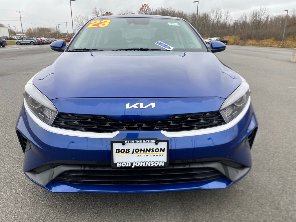Used 2023 Kia Forte LXS Sedan