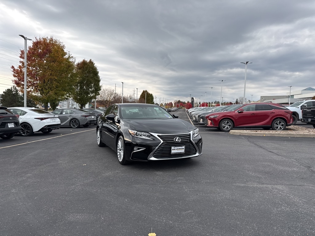Used 2018 Lexus ES 350 Sedan