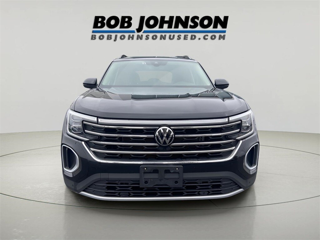 Certified 2025 Volkswagen Atlas 2.0T SE w/Technology SUV
