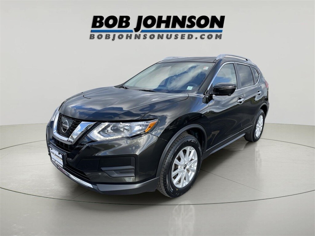 Used 2017 Nissan Rogue SV SUV