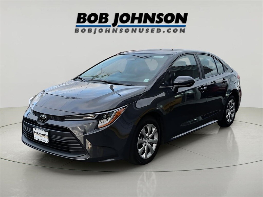 Used 2023 Toyota Corolla LE Sedan