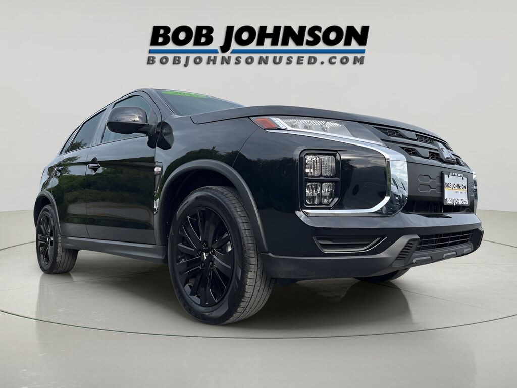 Used 2025 Mitsubishi Outlander Sport 2.0 LE SUV