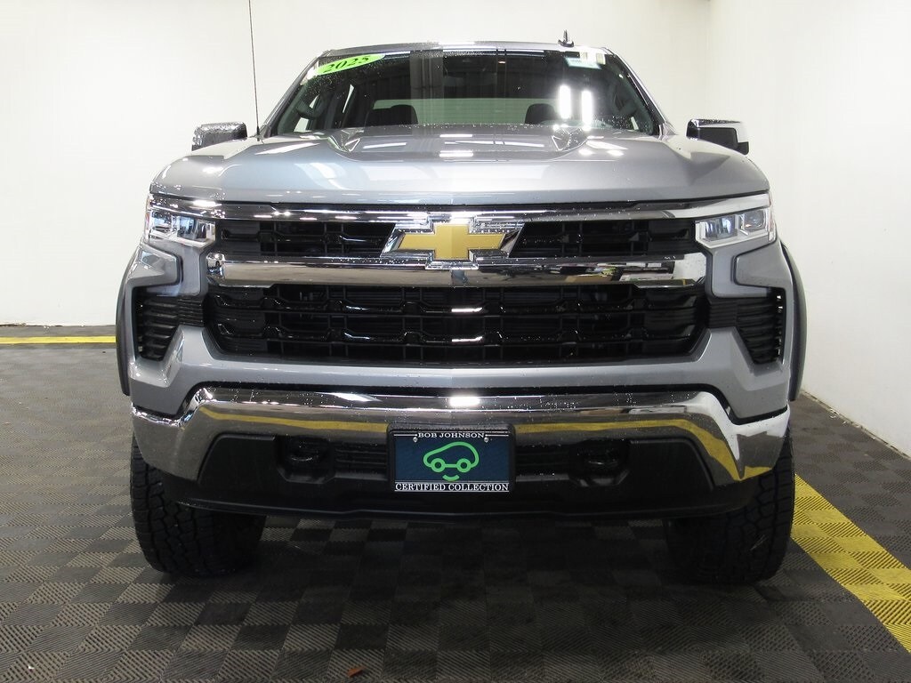Used 2025 Chevrolet Silverado 1500 LT Truck