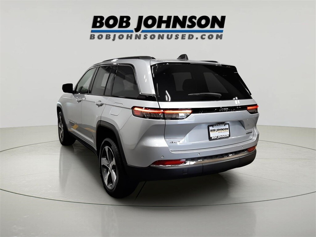 Used 2024 Jeep Grand Cherokee Limited SUV