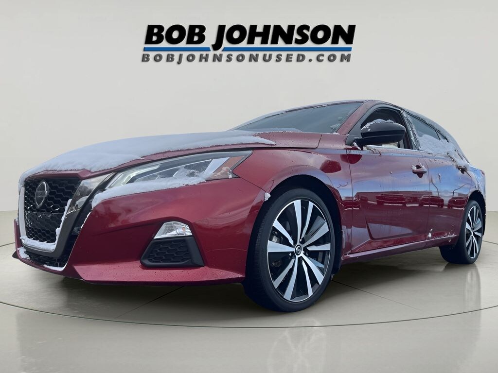 Used 2022 Nissan Altima 2.5 SR Sedan