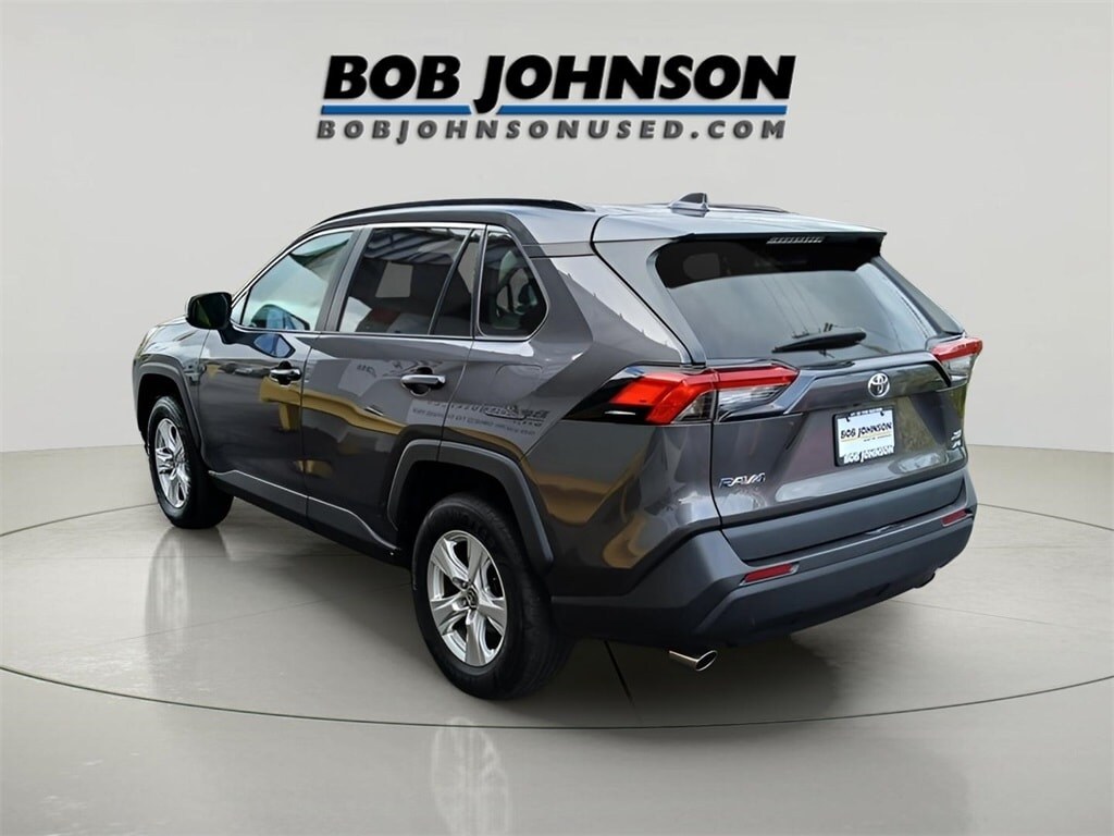Used 2021 Toyota RAV4 XLE SUV