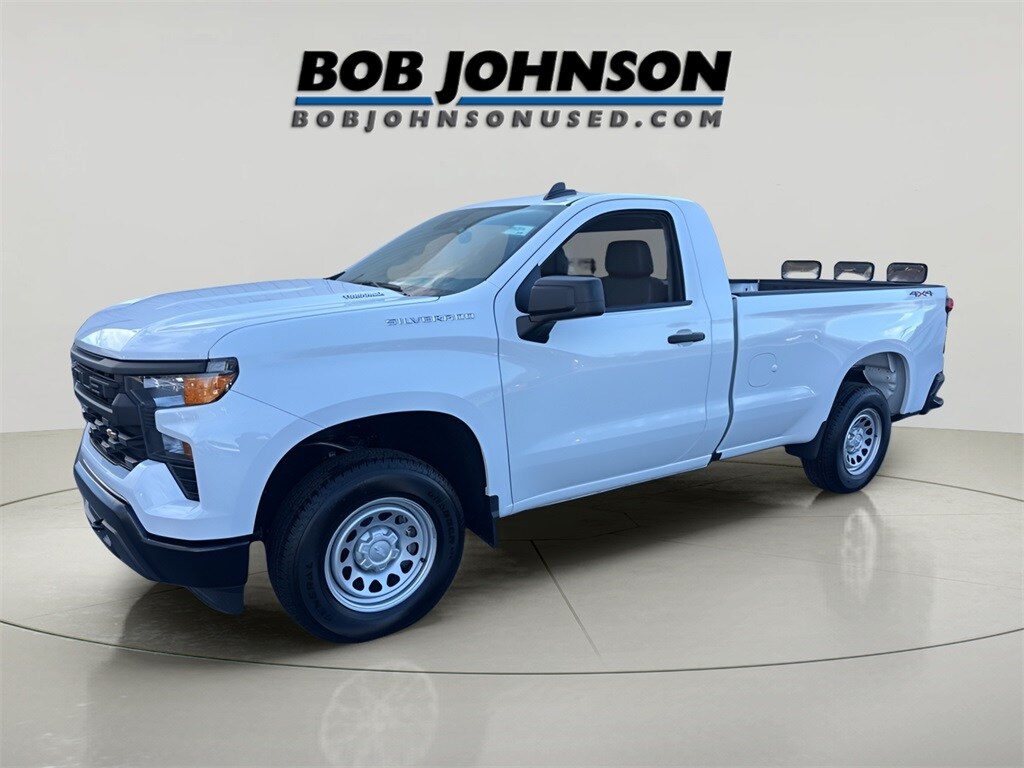 2025 Chevrolet Silverado 1500 Work Truck photo 3