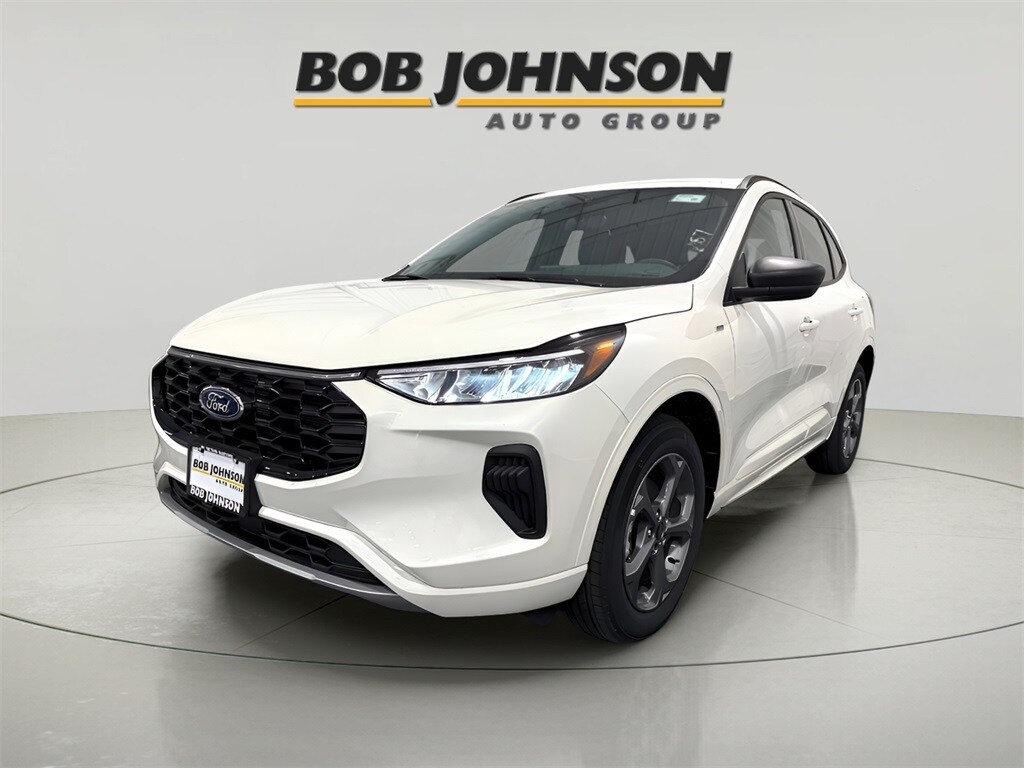 2024 Ford Escape ST-Line photo 3