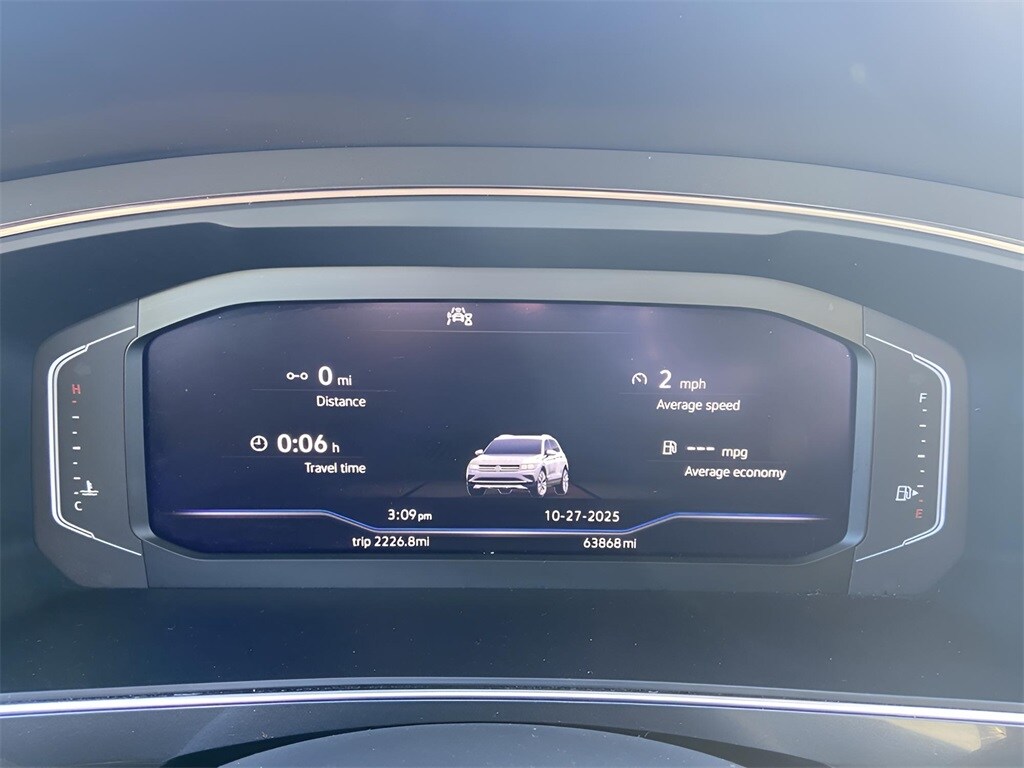 2022 Volkswagen Tiguan SEL Premium R-Line photo 4